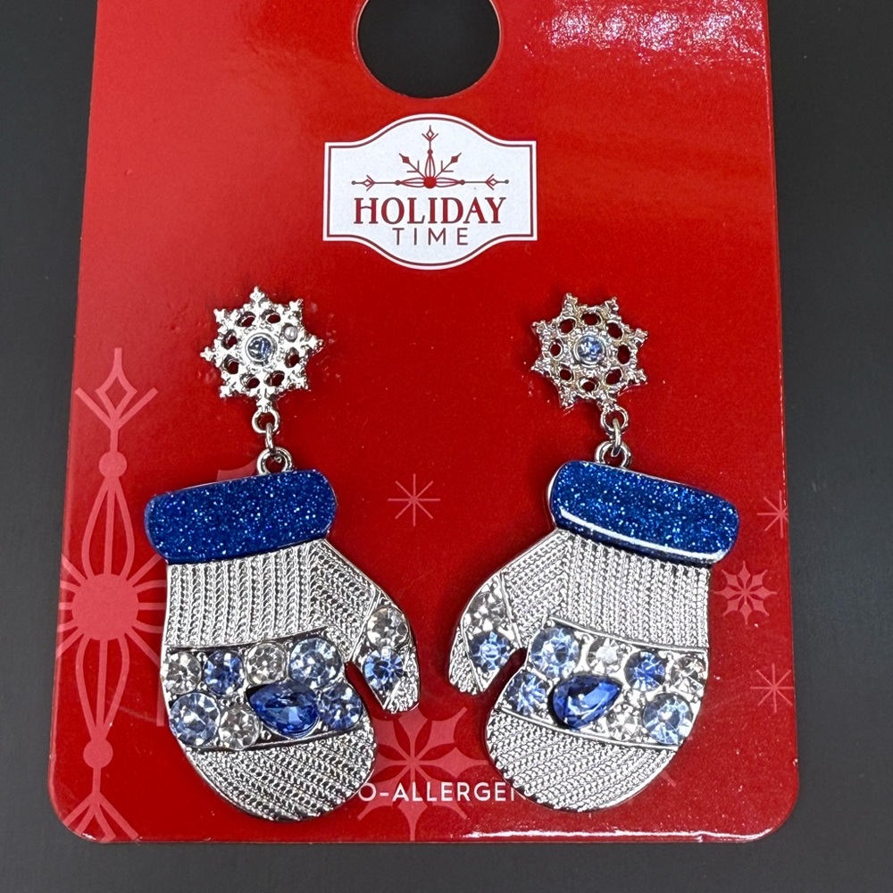 NWT Holiday Time Festive Silver and Blue rhinestones Mitten Snowflake Earrings